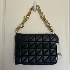 Zara Women’s Quilted Medium-Sized Bag Black
